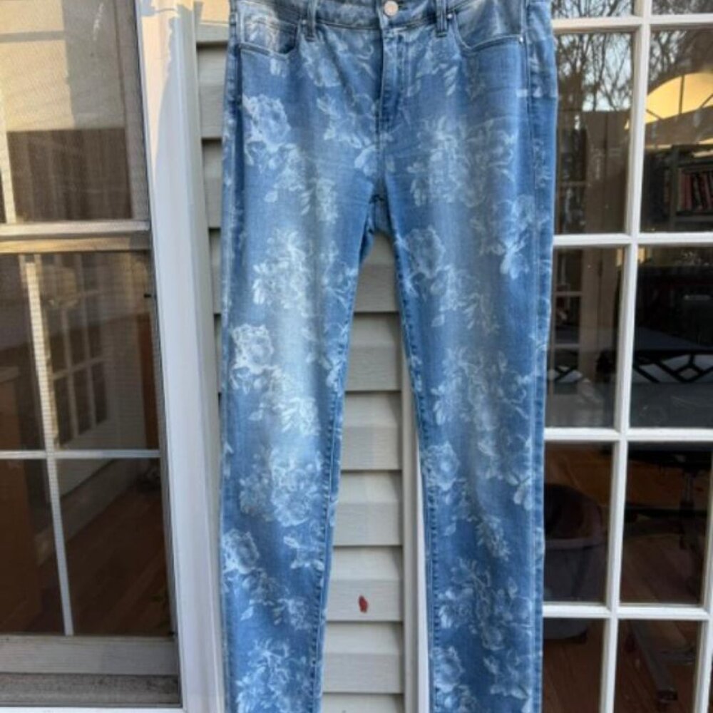 White House Black Market (WHBM) Mid-Rise Rose-Print Slim Ankle Jeans, Size 4L